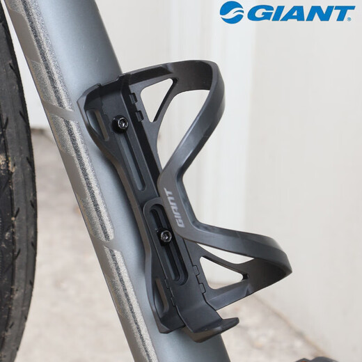 Giant mountain road bicycle water bottle holder ATX660/720/810/830/860 water cup holder black (can be pulled left and right)