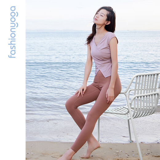 Fansheng Yoga Fashion Simple and Comfortable Design V-neck Showing chest and waist to make it look slimming on the outside vest F14223 Soft-friendly powder S