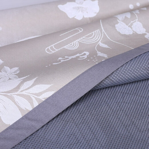 Fuana Liang Mat Ice Silk Mat 800D Thick Silk Encrypted Mat Breathable Cool Feel Embroidered Anti-Slip Foldable Air-conditioned Mat Three-piece Set Jinxiu (800D Ice Silk + Refreshing and Breathable + Washable) Large (180*200cm, a pair of pillowcases)