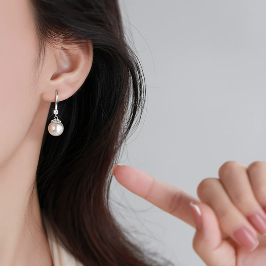 Qi Xiaomi s999 pure silver earrings for women, French retro imitation pearl ear hooks, sterling silver earrings, elegant earrings, temperament and pierced ears