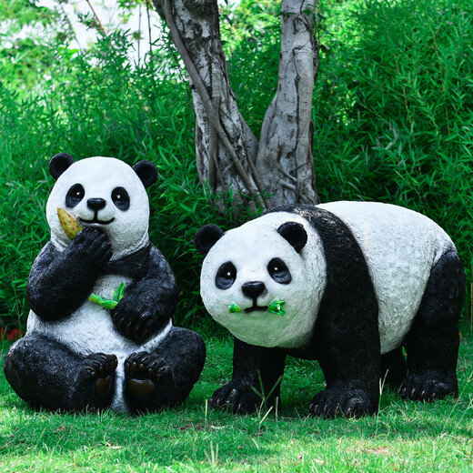 Yi Mingyuan outdoor large cartoon panda ornaments simulation animal park community sculpture landscape kindergarten floor decoration combination three