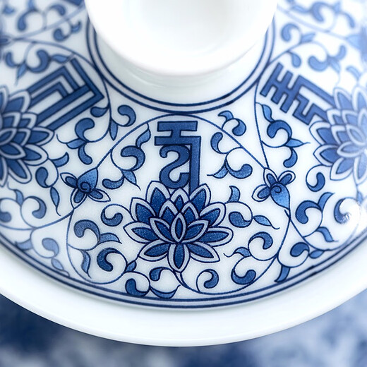 Gold inlaid jade Kung Fu tea set Dehua mutton fat jade white porcelain blue and white porcelain covered bowl teacup home office early summer