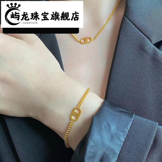 Yulong Old Phoenix Gold Store's light luxury simple design 18k gold-plated small fragrant pig nose necklace women's niche double D letter
