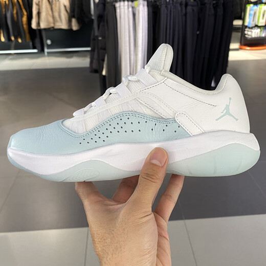 耐克（NIKE）篮球鞋女鞋夏季新款AIR JORDAN 11低帮实战缓震运动鞋轻便休闲 DV2629-100 35.5