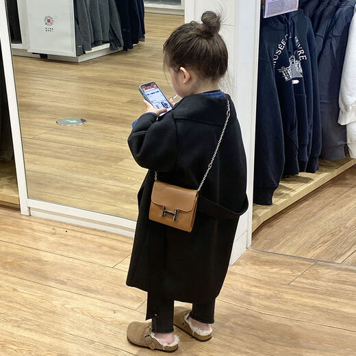 Детское шерстяное пальто средней длины Disney (Disney), осень и зима, модное шерстяное пальто для девочек в корейском стиле в западном стиле принцессы, модное черное шерстяное пальто 140 см