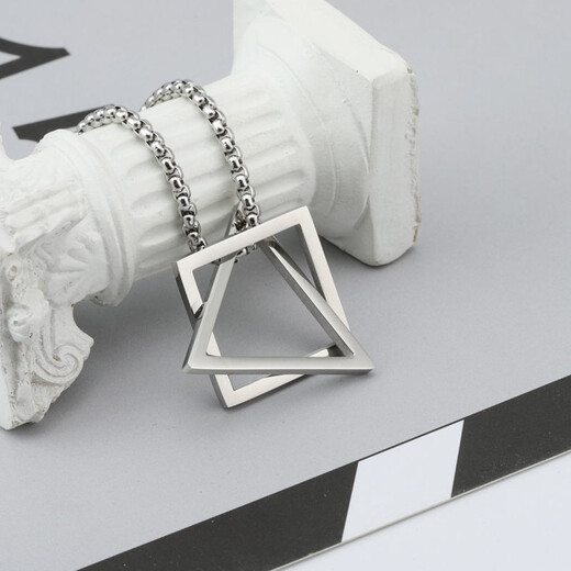 Yililuo geometric square triangle necklace men's trendy hip-hop couple titanium steel pendant simple versatile personalized sweater chain geometric necklace keel chain