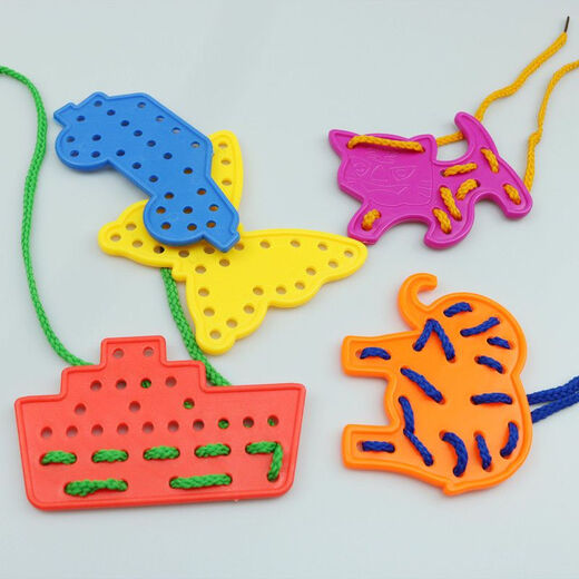 Traying Botu Los juguetes de la tabla de enhebrecimiento para niños Botears Kindergarten Educación temprana Educativa Animal Fruit de transporte Deja de 1 a 3 años en bolsas de 20 piezas 20 cuerdas de color de color al azar