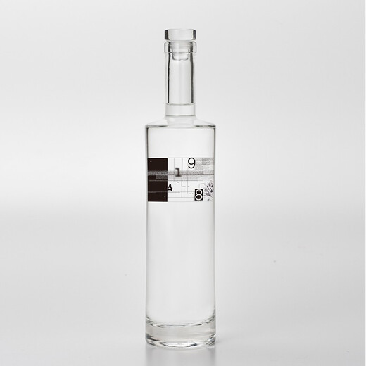 Sakurao红樱 9148 金酒700ml  日本原装进口 洋酒 红樱金酒 700mL 1瓶