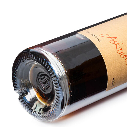 ASKANELIASKANELI brandy wine Georgia original bottle imported traditional craft vintage 6 years single