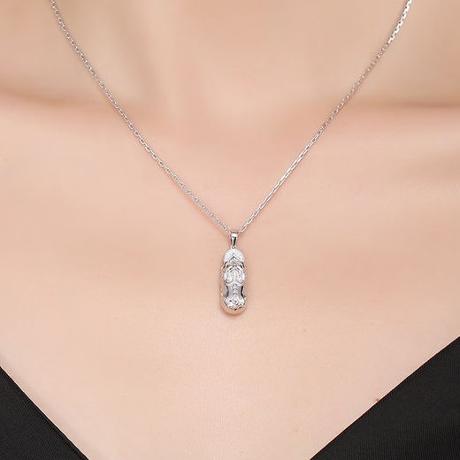 Yuan Shengfu's new PT950 Lucky Pixiu platinum pendant Genuine platinum fashion pendant for men and women 4.03 grams