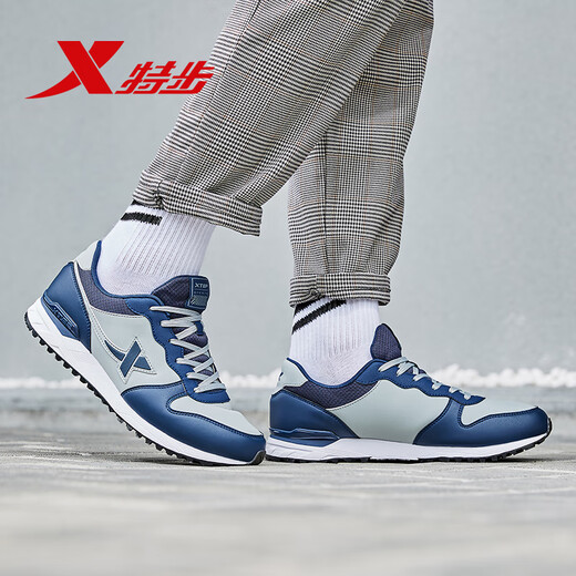 
XTEP men's shoes 2023 winter leather casual sneakers wear-resistant non-slip plus velvet warm cotton shoes travel shoes jogging shoes men 722 gray dark orchid 40