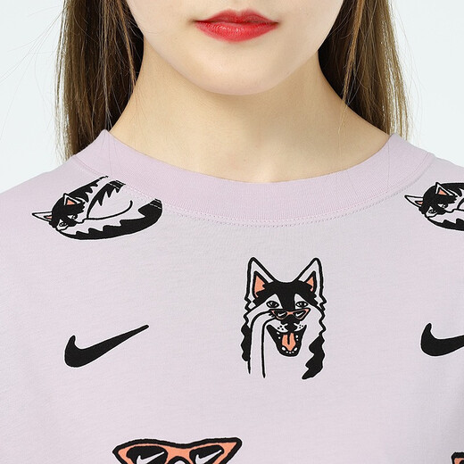 Nike (Nike) Frauen neue Sportarten, lässig, bequem, Fitness, atmungsaktive, losen runden Hals kurzärmelig T-Shirt CD9635-010 DJ1833-695 L