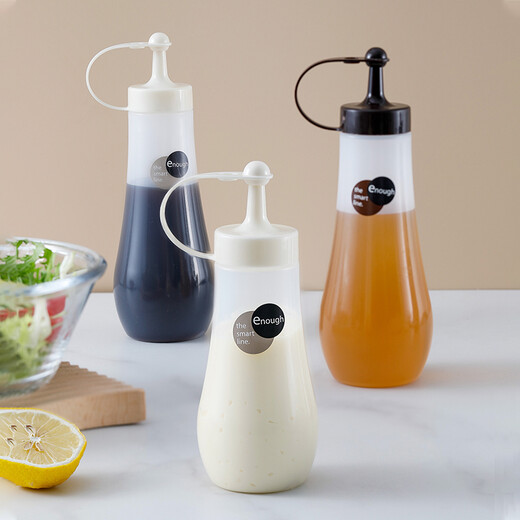 Japan imported squeeze bottle kitchen seasoning bottle salad dressing jam bottle sauce bottle plastic pouring honey squeeze bottle white large 360ml