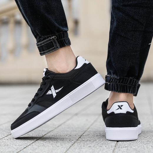 
Xtep men's shoes, sneakers, summer trendy breathable lightweight skateboard shoes, Korean style trendy street shooting casual shoes, men strongly recommended-[Leather Net] Black and White 7027 44