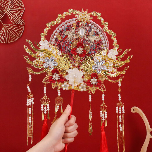 TaTanice round fan wedding gift for the newlyweds and bride bestie Chinese wedding Xiuhe round fan married with flowers fan in her hand. Marriage round fan-love for life [finished product]