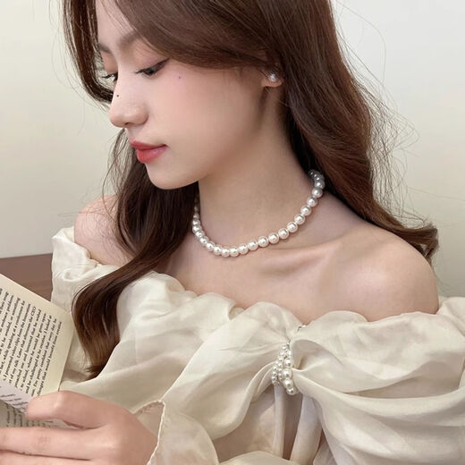 First encounter with artificial pearl necklace, round pearl clavicle chain, simple and elegant, niche light luxury pendant, gift for women, artificial pearl necklace 8mm