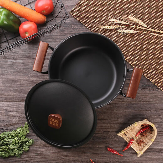 Oaks iron pan wok non-stick pan household gas stove three-piece set wok pan frying pan soup pot set pan less oil smoke wok + frying pan + soup pot