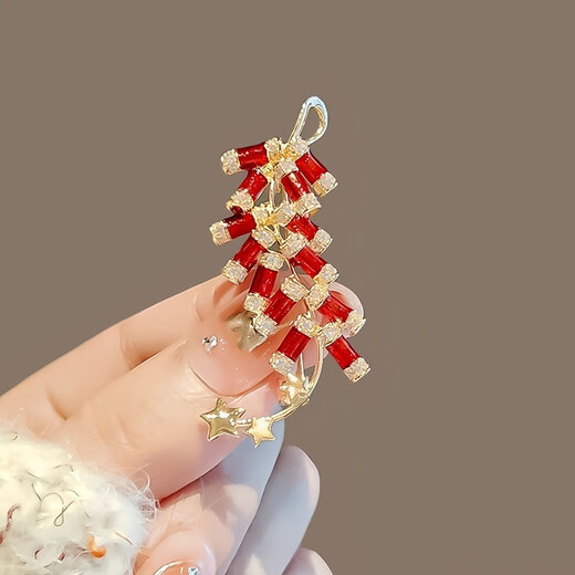 Rong Xia 2025 New Year Chinese Style Red Creative Firecracker Brooch High-end New Year Personalized Pin Corsage Brooch Accessories White