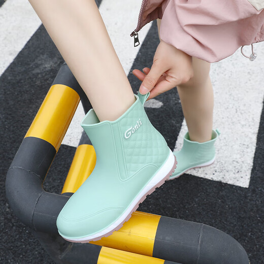 Mu Yunyao Japanese rain boots for women's non-slip 2025 new adults with waterproof and anti-slip mid-tube rainy day shoes Apricot color (standard size) 36