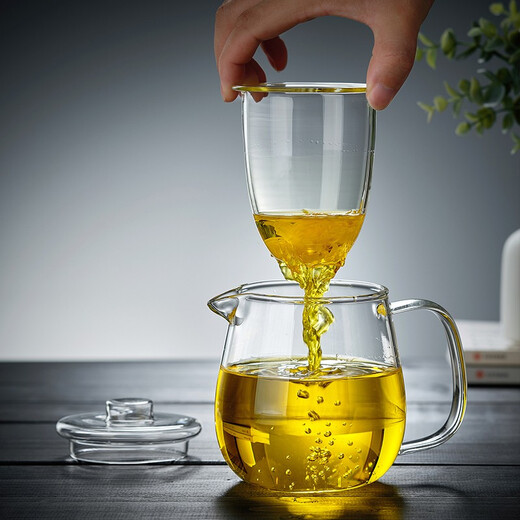 Xuanshitang teapot glass high temperature resistant teapot glass tea set set filtered tea separation cup kettle flower teapot home Penguin teapot 650ml (with 2 cups)