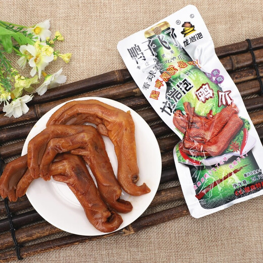 Enten fliegen, longyan eingeweichte Entenkrallen, Entenflügel, würziger Entenfuß, Entenfußsnack, würzig