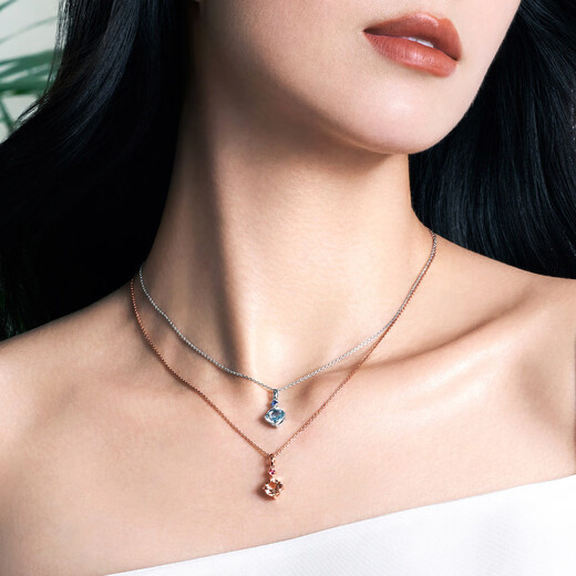 Chow Tai Fook ENZO Classic Colorful 18K Gold Aquamarine Pendant for Women EZV3353