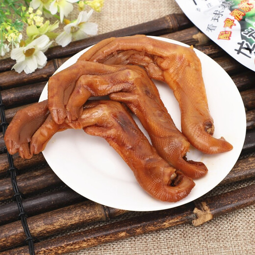 Enten fliegen, longyan eingeweichte Entenkrallen, Entenflügel, würziger Entenfuß, Entenfußsnack, würzig