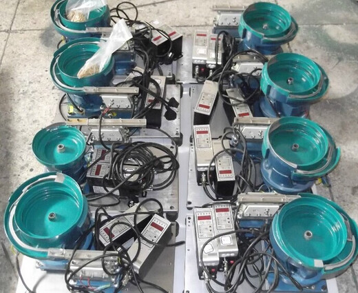 Vibration plate digital frequency modulation controller SDVC31-S 31-M digital frequency modulation and voltage regulation vibration feeding controller SDVC31-U10A