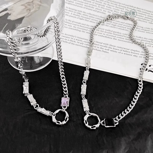 Ji Yuyou black stone ring necklace men's trendy simple high-end handsome hip-hop American clothing accessories gift boyfriend sweater chain black stone ring necklace