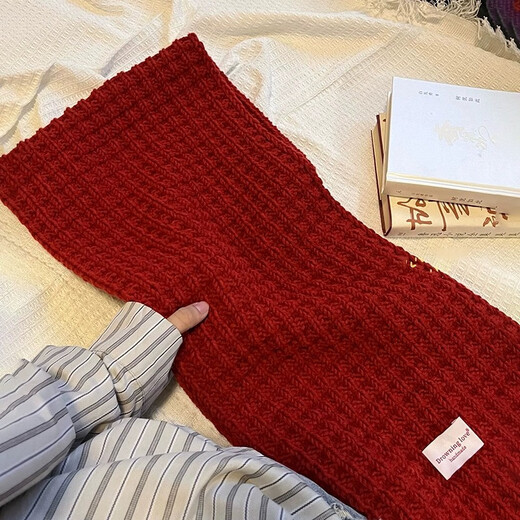 Tuzun scarf hand-knitted DIY gift for boyfriend and girl yarn ball 8 strands lover milk cotton cross flower scarf material package rust red 4 ball yarn + bamboo needle + tutorial