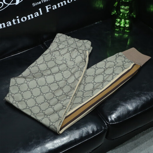 Aoshengte High-End European Trendy Casual Hosen für die Frühlings- und Herbst-Slim-Sporthose für Männer für Jugendliche atmungsaktive Hose für Männer Khaki 32