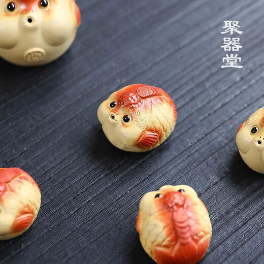 Juqitang tea pet ornaments, purple clay cultivable creative tea tray and tea table accessories, cute bubble carp tea toy, Zen tea set, A5 small lucky fish, single