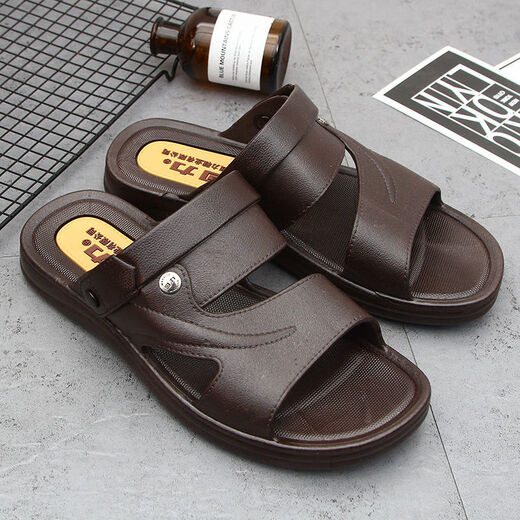 Shanghai Huili Men's Sandals Summer Sole Wear Casual Middle-aged and Young Elderly Dad Beach Anti-Slip Dual-Use Sandals 3888 Black [Standard Size] 39