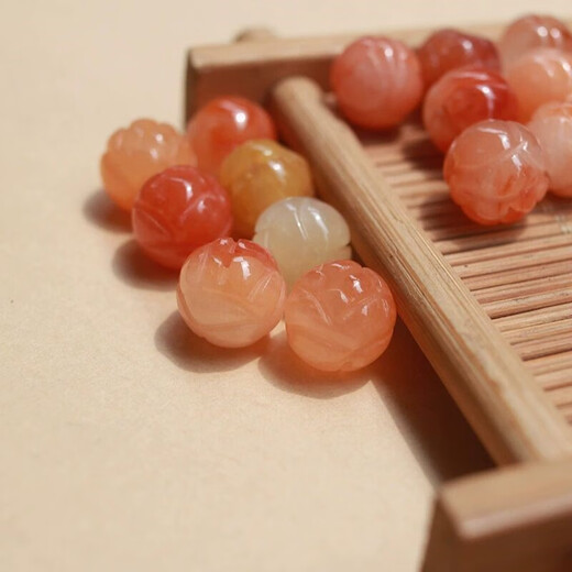 Zun cabinet natural Xinjiang gold silk jade carved lotus beads Gobi jade loose beads diy jewelry accessories bracelet necklace gold silk jade lotus beads yellow 10mm single