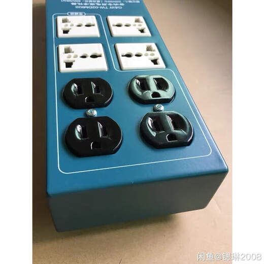 Qingyilun G&W TW-02DMKIII type audio special purifier power filter 8-bit lightning protection Lake Blue Thunder Lake Blue