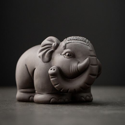 Yuxuan purple sand tea pet auspicious Ruyi ornaments tea play elephant handmade can raise wealth and good fortune elephant tea tray tea worm ZL--Auspicious elephant Ruyi--Black Ni