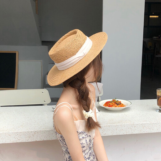 Jincheng French Bowler Bowler Hat Internet Ins Celebridades Ins Mujeres Primavera y Summer Sol Viajes Viajes Viajes Retro Sunshade Straw Sombrero MA114 (2) Correa de sombrero beige One Tamaño (54-60 cm)