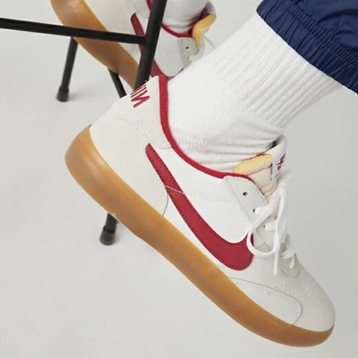 
Nike (NIKE) men's shoes, new summer sports shoes, SB series retro skateboard shoes, casual shoes, sports shoes, CD5010-100 meters, white and red 42.5