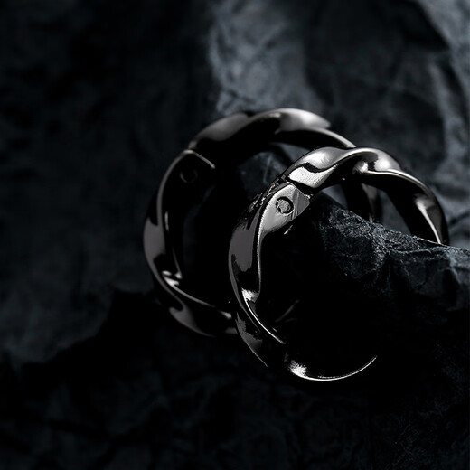 Bai Qixin has no pierced ears, high-end American style, no holes, no punching, men's ear clips, trendy men's single earrings for boys, handsome earrings for men, Moebius hoop ear clips, black and silver, 2 pairs