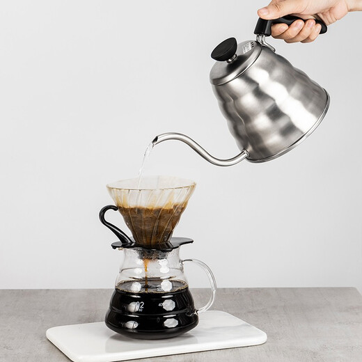 HARIO Japanische handgebrühte Kaffeekanne mit Tropffilter aus Edelstahl, dünnwandige Wolkenkanne, tragbare High-End-handgebrühte Kaffeekanne für den Haushalt. VKB-Edelstahlkanne mit feiner Öffnung 500 ml