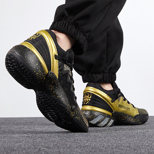 阿迪达斯 （adidas）官方舰店新款男鞋春季运动鞋高帮舒适防滑缓震场上训练实战篮球鞋 FZ3881/米切尔2代 40.5