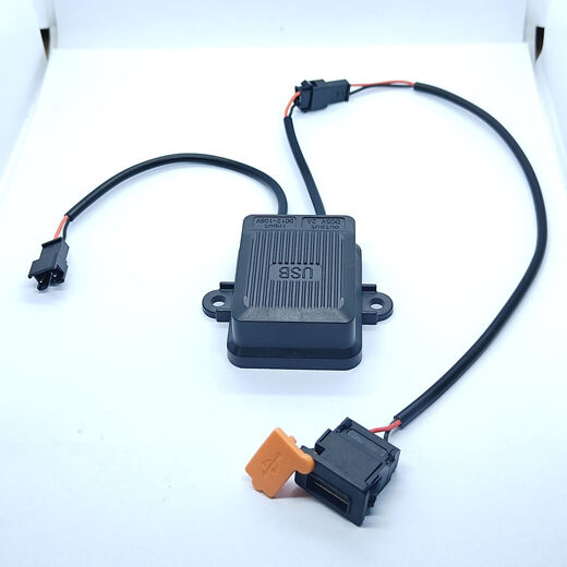Национальный стандартный электромобиль зарядка мобильного телефона USB Интерфейс модификации 12108 В