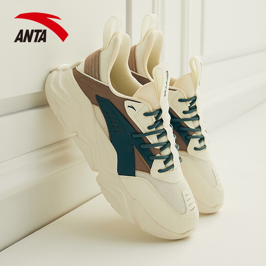 安踏（ANTA）男鞋运动鞋2025官方新款复古潮流跑步鞋休闲老爹鞋子 象牙白/亚麻灰/深苔藓绿 42