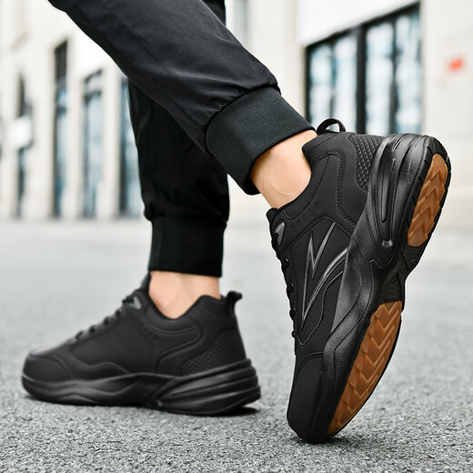 Delgadot Zapatos para hombres de gran tamaño Otoño e invierno Nuevo estilo más grande y gordo zapatos deportivos para hombres zapatos casuales para hombres zapatos de papá 4748 826 negro 39