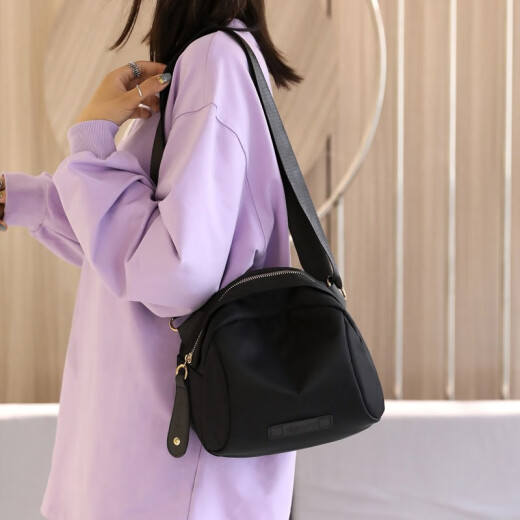 
Giant Son Kangaroo 2023 new one-shoulder small bag women crossbody bag women canvas bag versatile fashion simple Oxford cloth shell bag black