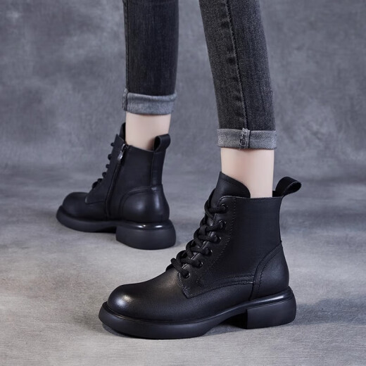 KI-Top-Layer-Cowide Kurzstiefel für Frauen 2024 Winter neuer Stiefel mit Martinstiefeln und Velvet-Baumwollschuhen echte Leder-Leder-Lederschuhe schwarz [hinzugefügte Velvet] Wzzm23339 38