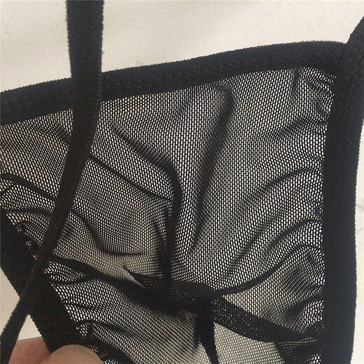 Men's underwear, large elastic waistband, transparent mesh thong, sexy T-pants briefs, one size 17, red