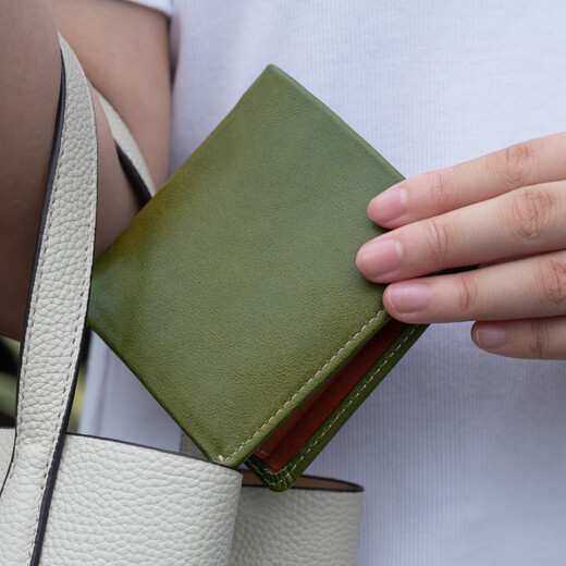HANATORA Huahu Wallet Japanese-style genuine leather short model for women's handmade niche change men's card bag thin gift gift trendy brand Chinese Valentine's Day gift dark fragrance green