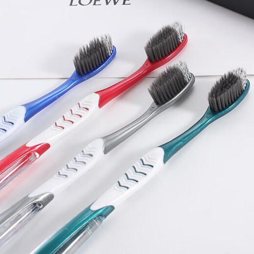 Sanxiao Meijie big head bamboo charcoal soft toothbrush adult household wear high density thin silk soft bristle independent packaging Sanxiao Meijie 719 bamboo charcoal spiral wire 15 pieces