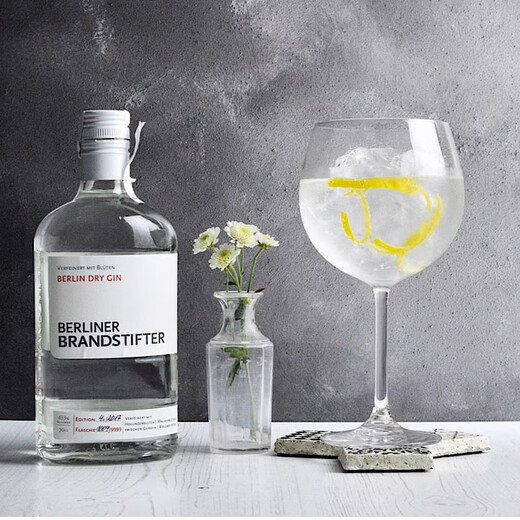 Jitu Berlin Deyan getrockneter Gin Berlin Trockener Gin reines Gin Gin Fresh Obst Cocktail 700 ml